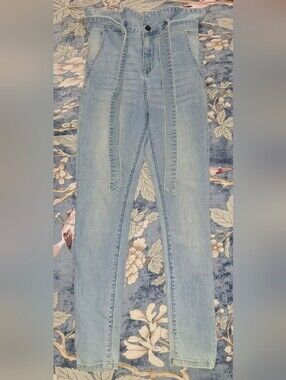 Cello Paperbag High Rise Skinny Jeans Light Wash Belted Women's Size 5
